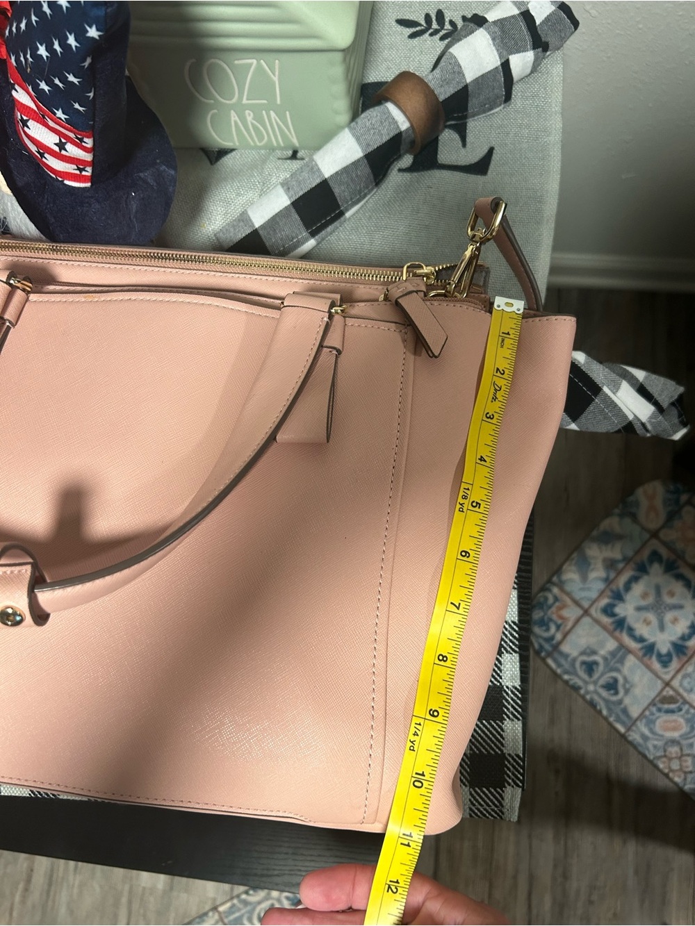 TUMI Blush Pink Varek Park Leather Tote/Laptop Bag with Adjustable Strap - Picture 6 of 16